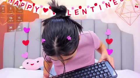 Snapshot of thailycherry chatting on February 18, 10:58 pm Thaily online show from February 18, 10:58 pm