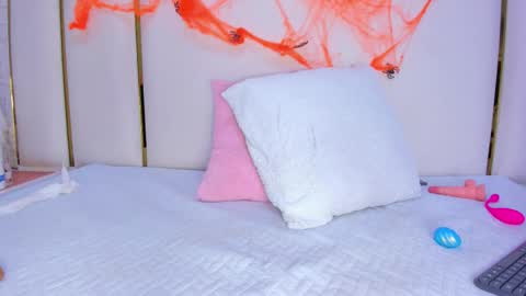 thalia888_ online show from October 25, 8:53 pm