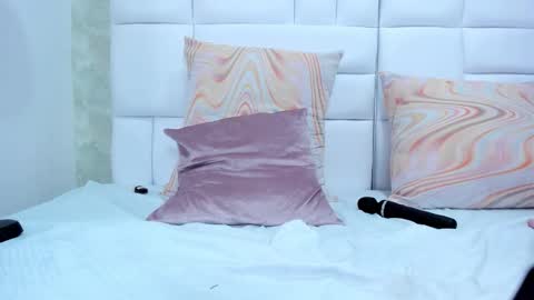 Thalia Nichols online show from March 15, 11:30 pm