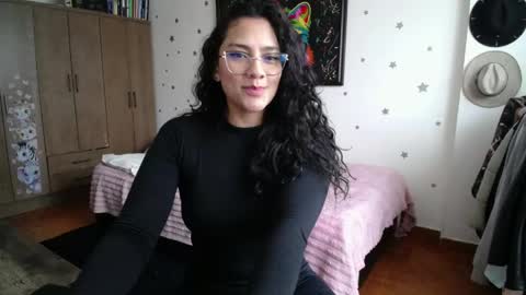    online show from April 17, 5:48 pm