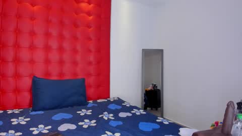 thaliaocean online show from December 3, 1:01 pm