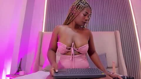 ThaliaWest online show from May 25, 1:39 pm