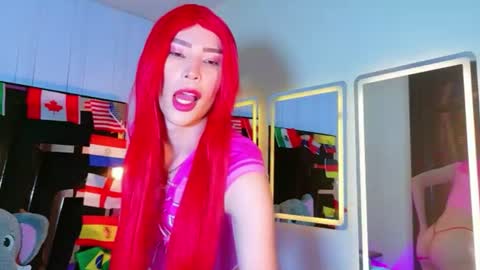 thamara_roberts online show from June 16, 1:37 pm