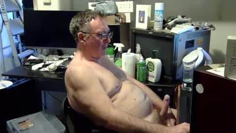 Snapshot of thang5545 chatting on October 10, 4:18 am thang5545 online show from October 10, 4:18 am