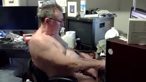 Snapshot of thang5545 chatting on September 22, 3:21 am thang5545 online show from September 22, 3:21 am