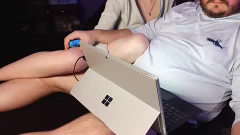 dave and alexis online show from January 18, 5:16 am