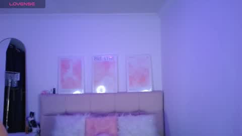   online show from January 7, 12:54 pm