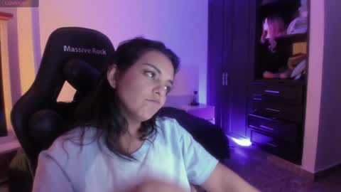 Snapshot of thays_mawakye01 chatting on January 16, 3:13 pm Paola online show from January 16, 3:13 pm