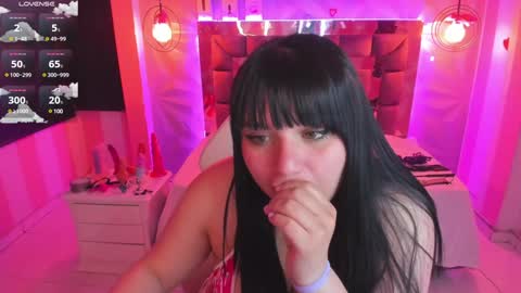Snapshot of the_cat_girl_ chatting on February 4, 12:51 am i am Cat online show from February 4, 12:51 am