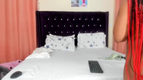 Snapshot of the_ebony_barbie chatting on March 2, 5:58 pm the_ebony_barbie online show from March 2, 5:58 pm