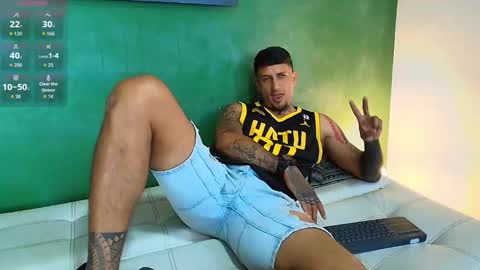 SCOTT  THEO  KAMERON  GENDERSON online show from March 21, 6:23 pm