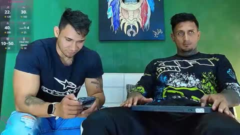 SCOTT  THEO  KAMERON  GENDERSON online show from April 3, 1:18 pm