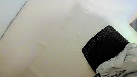 the_horny_bella online show from December 22, 5:42 pm