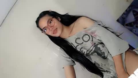 the_horny_bella online show from April 2, 1:51 pm