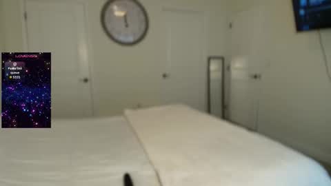 the_hotties online show from November 19, 5:56 pm