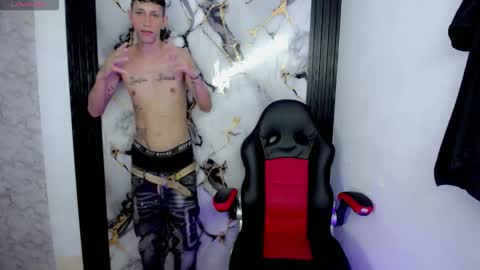 the_latin_boy02 online show from December 4, 6:51 pm