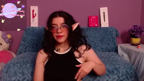 lilith  online show from February 25, 8:07 am