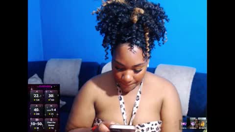Snapshot of the_pearl1999 chatting on October 14, 2:58 am K-J online show from October 14, 2:58 am
