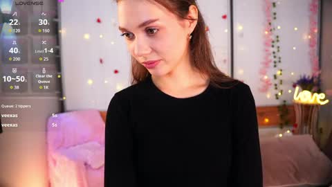 My name is Cynthia and Im very happy to see you in my sweet room  online show from March 26, 3:23 am