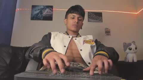 Danny online show from December 11, 10:49 pm