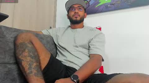 theblack_frank online show from June 27, 2:39 am
