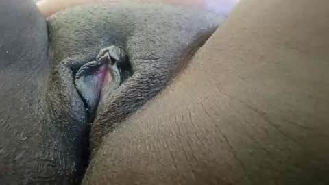 Snapshot of theblkexp chatting on October 17, 1:59 pm theblkexp online show from October 17, 1:59 pm