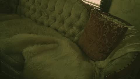 Joan online show from November 9, 7:16 pm