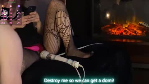 Thatcarrguyy online show from October 25, 6:02 am