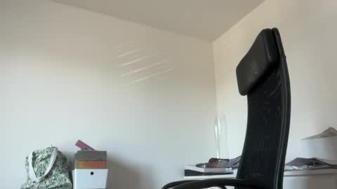 33 years online show from July 28, 10:46 am