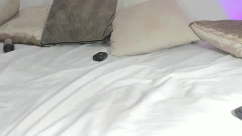 Snapshot of thedol1 chatting on March 9, 7:34 am Thedol1 online show from March 9, 7:34 am