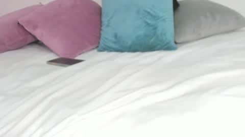 Snapshot of thedol1 chatting on February 13, 8:27 am Thedol1 online show from February 13, 8:27 am