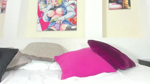 Snapshot of thedol1 chatting on February 21, 5:42 pm Thedol1 online show from February 21, 5:42 pm