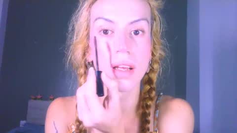 Yolanda online show from April 17, 12:02 am