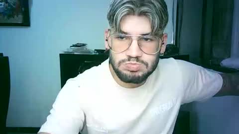 thedragonboyxxx online show from March 25, 3:13 am