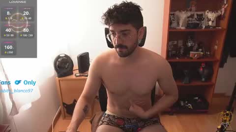 Wolf Independent model online show from February 6, 5:37 pm