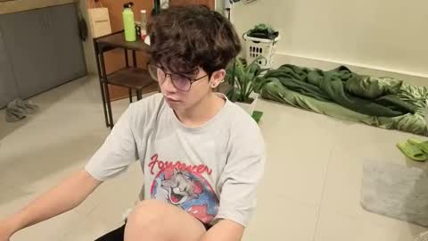 Green online show from February 4, 5:50 pm