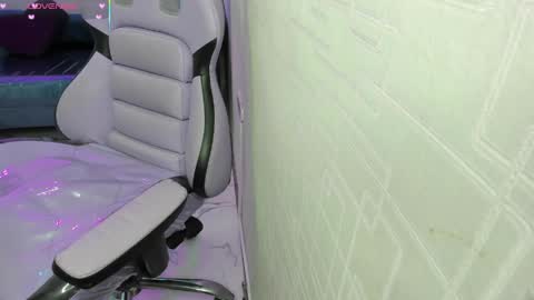 Theia  online show from April 13, 12:31 pm