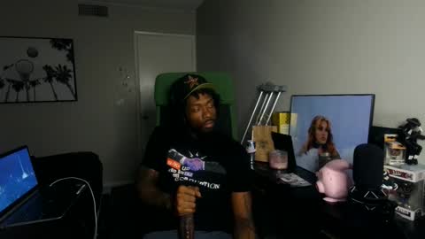 IXMCOUPLE444 online show from February 7, 1:08 am