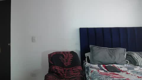 Ronny online show from May 18, 6:14 pm