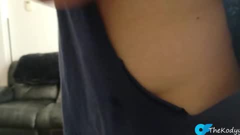 thekodyy online show from October 21, 4:54 pm