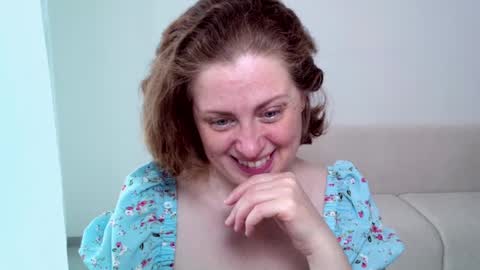 Ella online show from March 2, 8:27 am