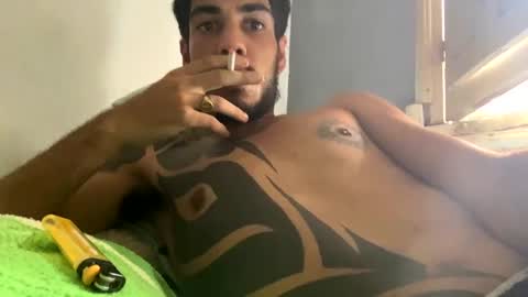 Snapshot of themarttinguyyy chatting on February 28, 5:26 pm themarttinguyyy online show from February 28, 5:26 pm