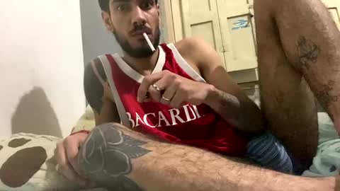 Snapshot of themarttinguyyy chatting on October 9, 12:27 am themarttinguyyy online show from October 9, 12:27 am