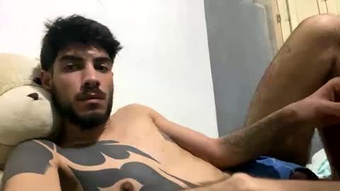 Snapshot of themarttinguyyy chatting on September 26, 3:47 am themarttinguyyy online show from September 26, 3:47 am