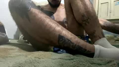 Snapshot of themarttinguyyy chatting on October 22, 1:09 am themarttinguyyy online show from October 22, 1:09 am