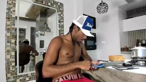 Andriw and Maiol online show from November 13, 5:26 pm