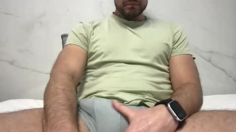 thenudeworldrover online show from February 22, 12:03 am