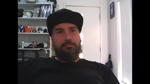 aussiebeard online show from March 11, 11:37 pm