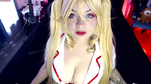 Sara online show from February 24, 2:15 pm