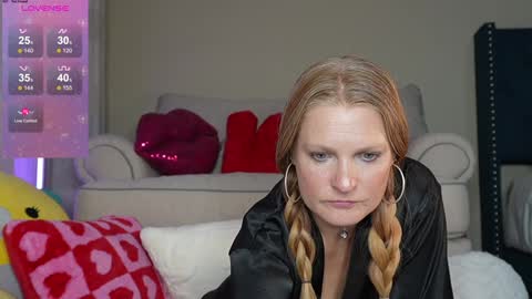 Redheaded Vixen online show from December 21, 12:53 am